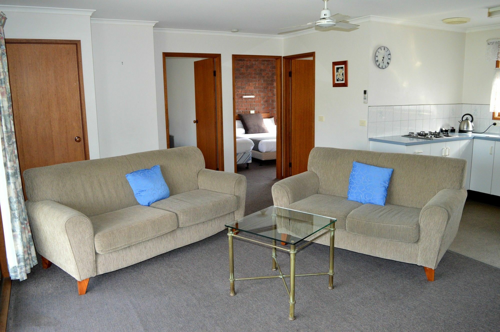 Lakes Jakaranda Holiday Units Lakes Entrance Buitenkant foto