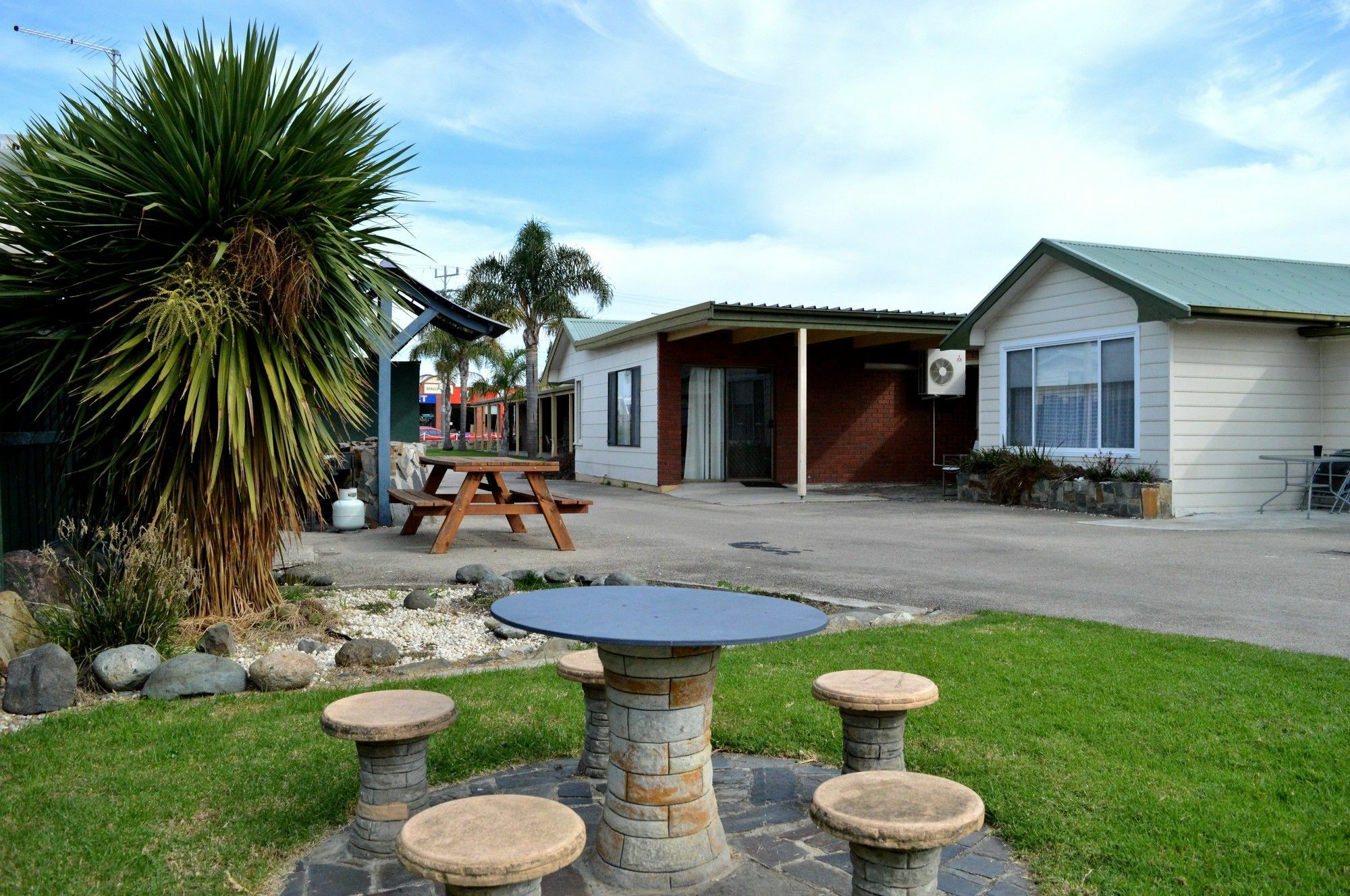 Lakes Jakaranda Holiday Units Lakes Entrance Buitenkant foto
