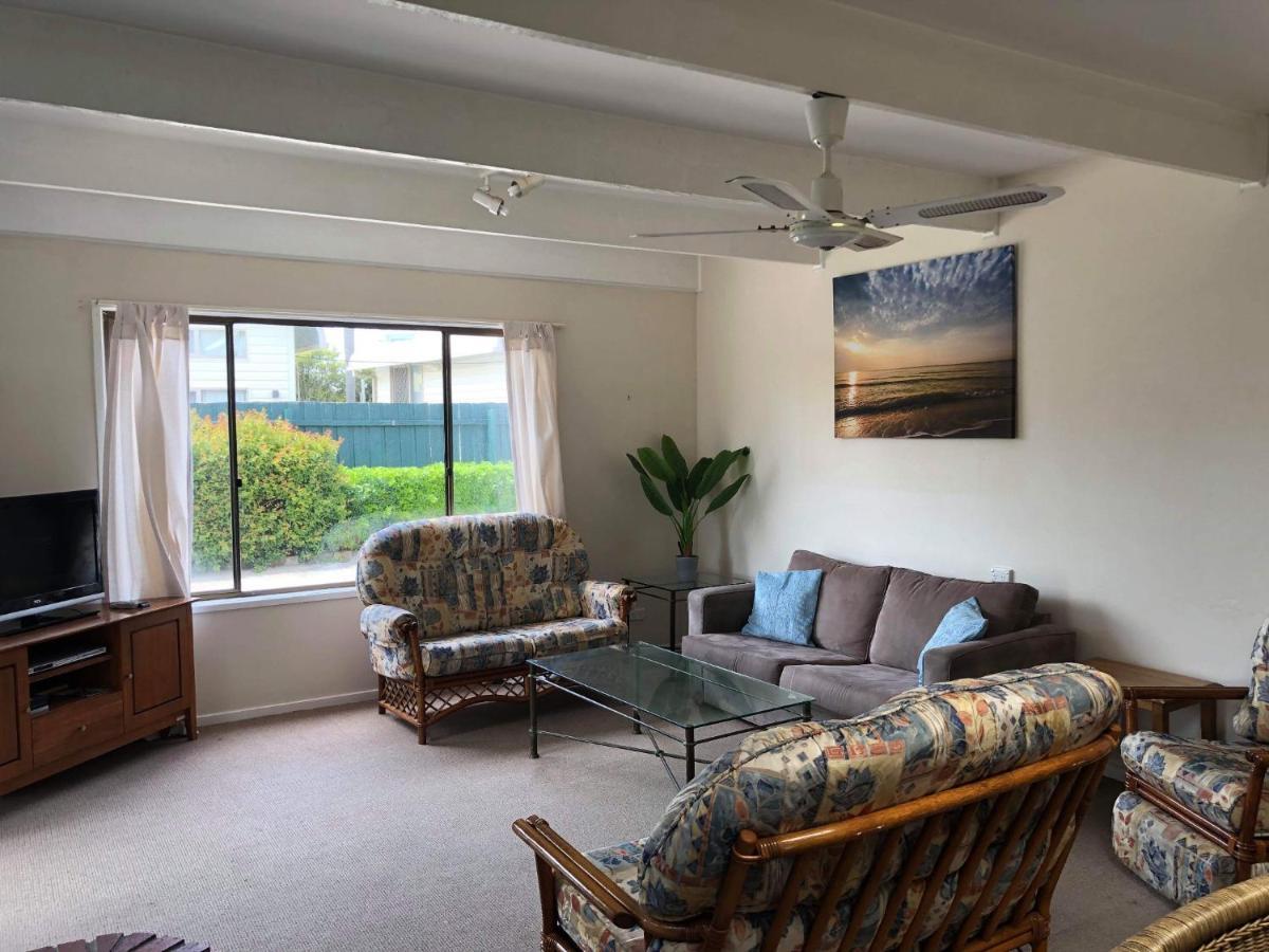 Lakes Jakaranda Holiday Units Lakes Entrance Buitenkant foto